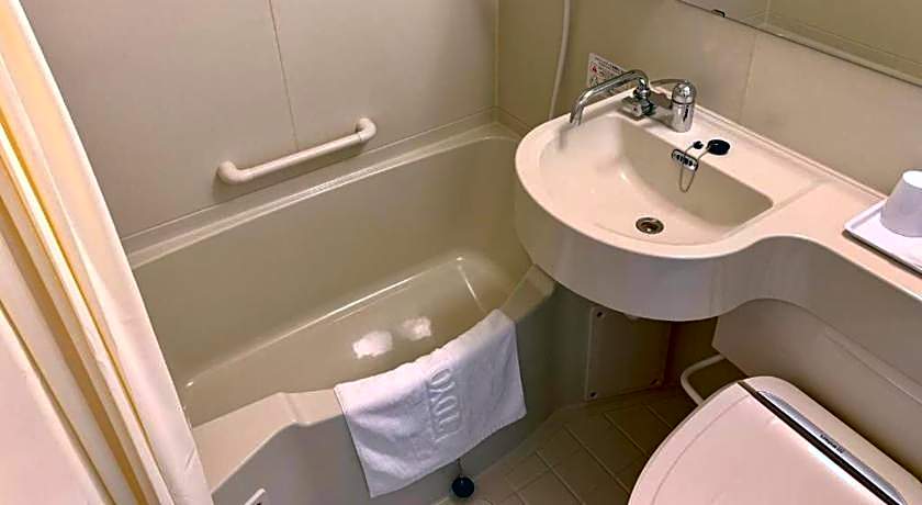 Toyoko Inn Tokyo Fuchu-Nambu-sen Minami-tama Ekimae