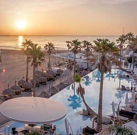 Triple Room with Shower - Non-Smoking