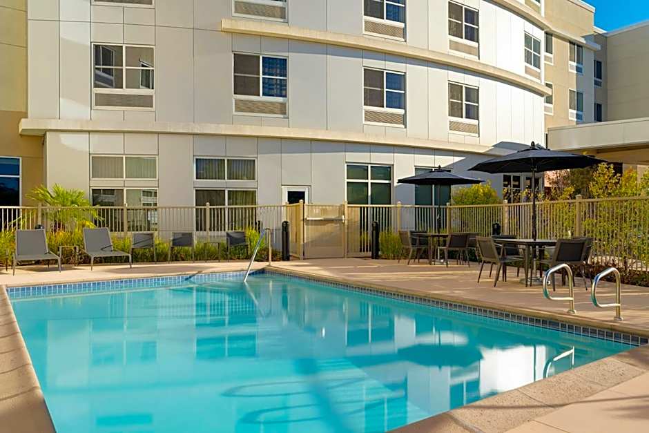 Courtyard by Marriott Sunnyvale Silicon Valley