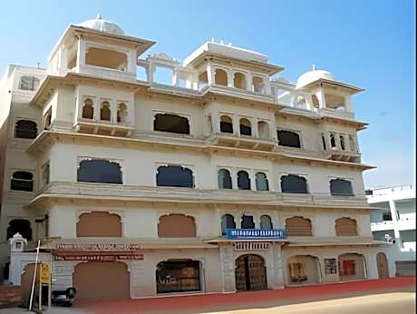 Hotel Moti Mahal Muroli