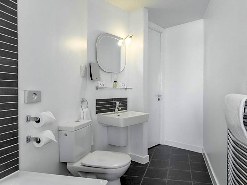 PREMIER SUITES Liverpool