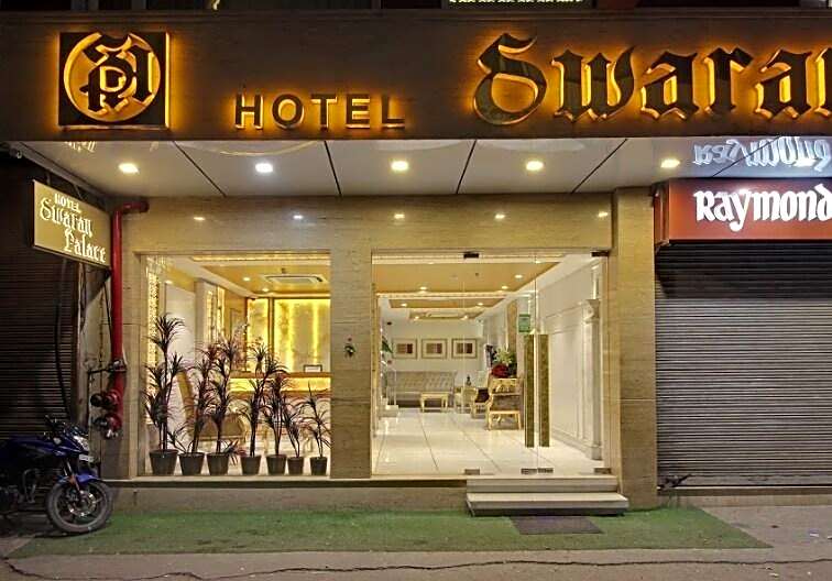 Hotel Swaran Palace