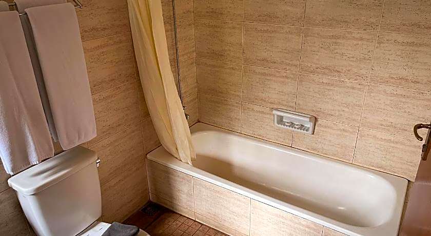 Puri Setiabudhi Residence Hotel