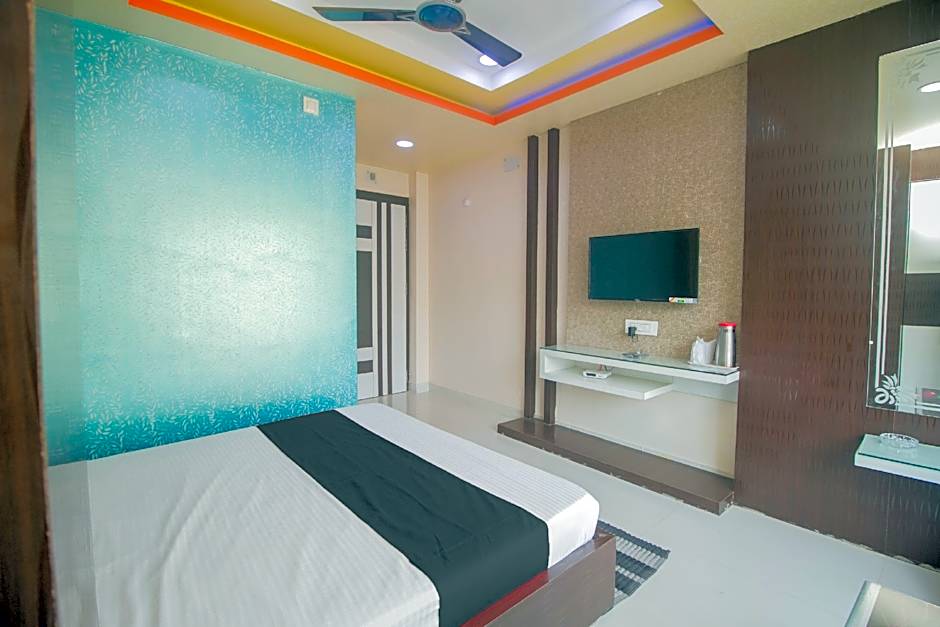 Hotel Stay In by OYO Rooms