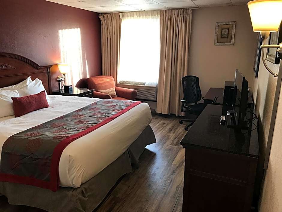 Albert Lea Inn and Suites