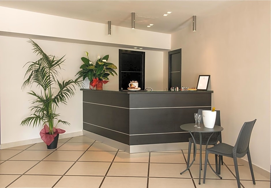 Elihotel