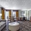 DoubleTree By Hilton Milwaukee Downtown
