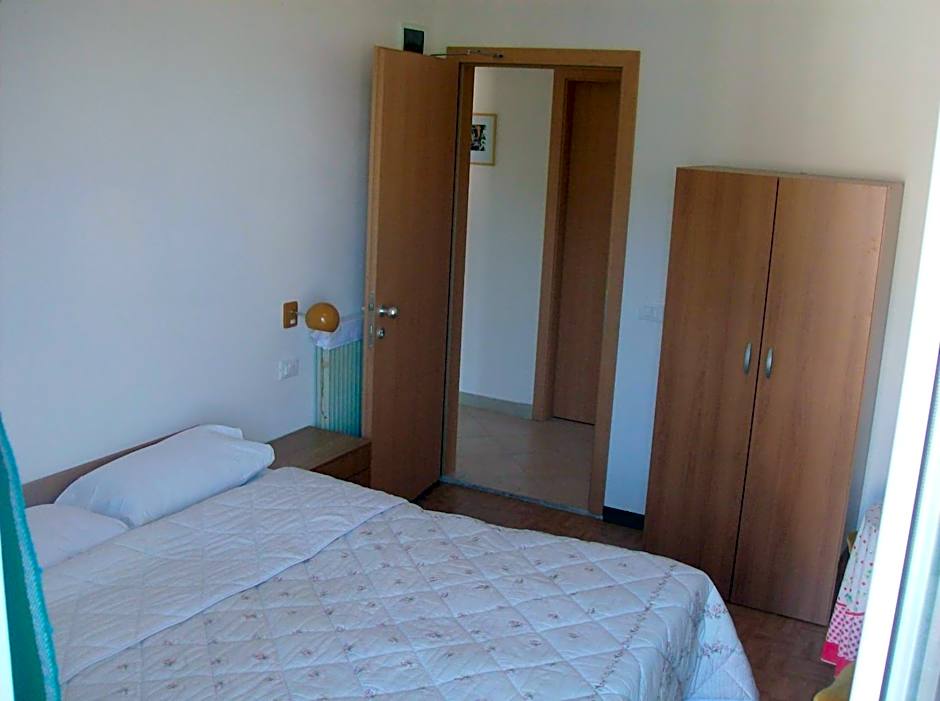 Pension Flora Albergo