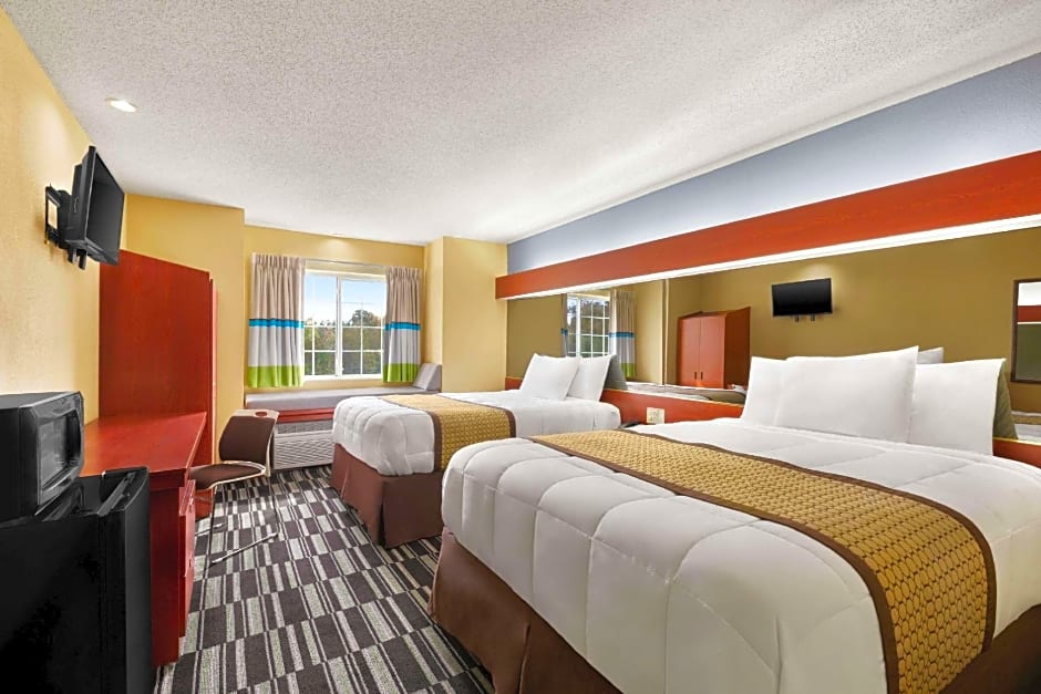 Microtel Inn & Suites by Wyndham Thomasville/High Point/Lexi