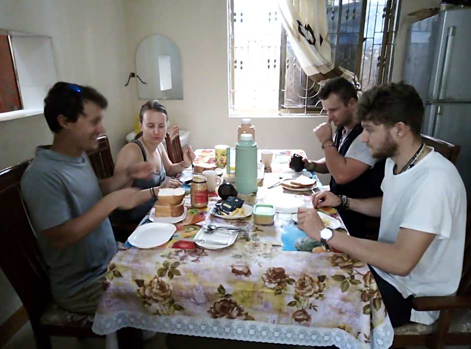 JJ & JE Family House