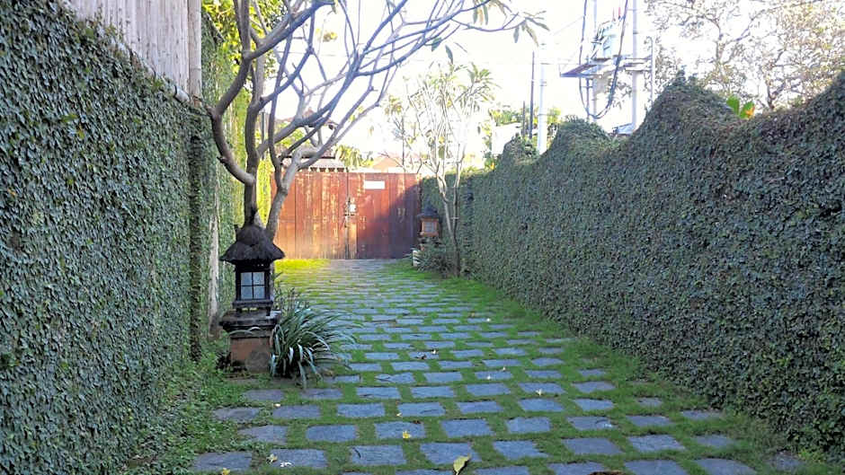 Ngetis Home Stay