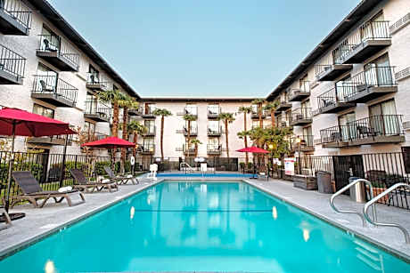 Oxnard Inn Lancaster