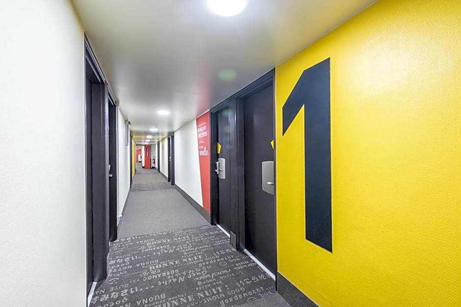 B&B HOTEL FREJUS Puget-sur-Argens