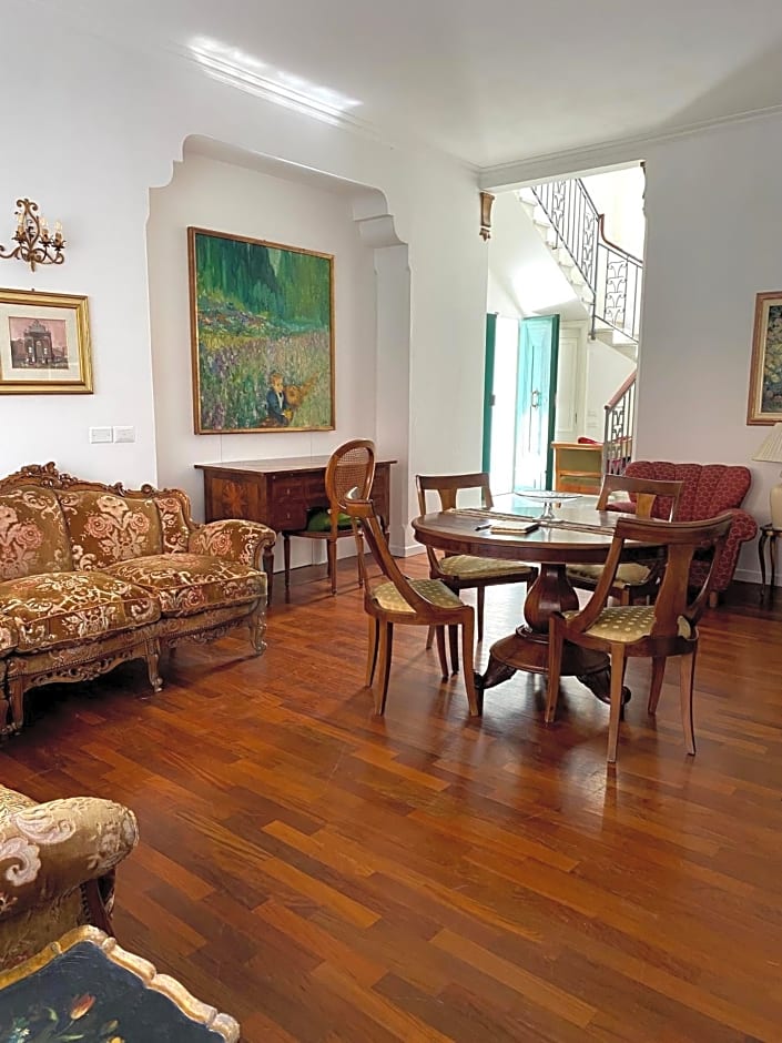 Villa Alda Suites & Rooms