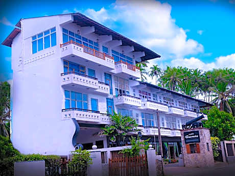 Sanmira Renaissance Hotel