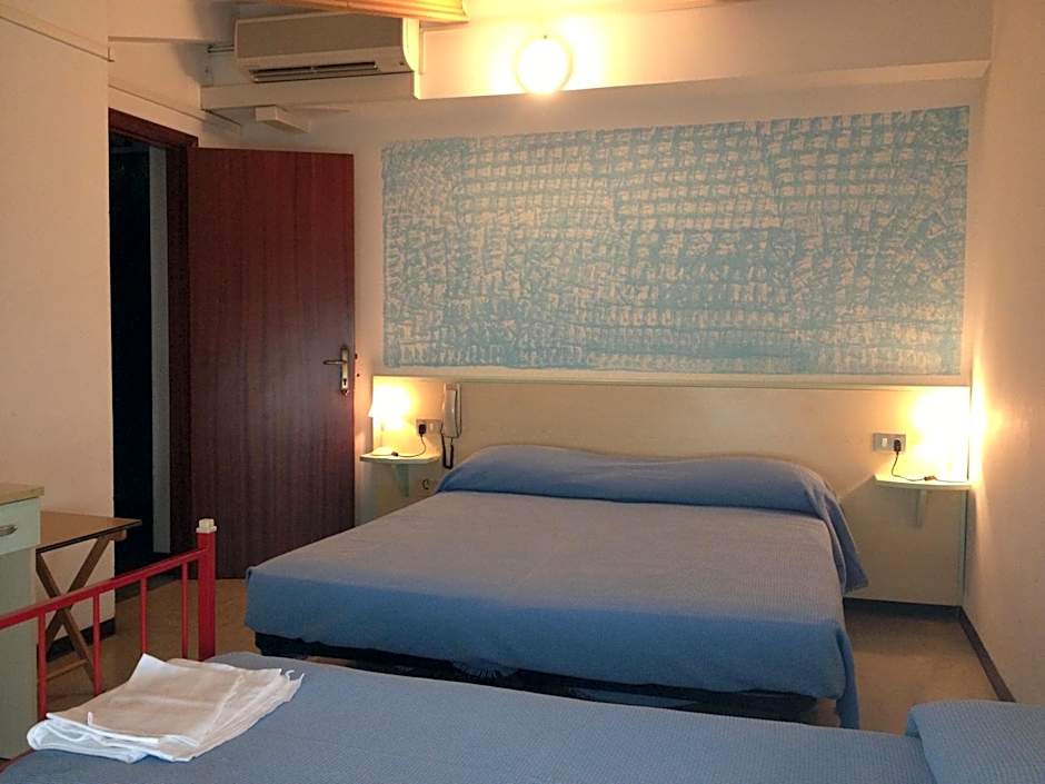 Hotel Rivamare
