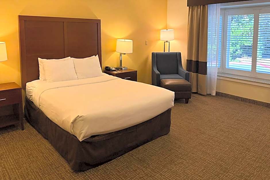 Comfort Inn Monterey Peninsula Airport
