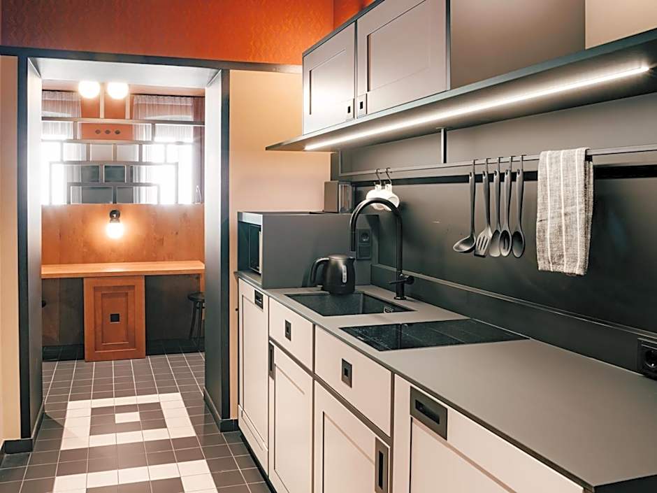 WELTWIEN Luxury Art Apartments & Free Parking