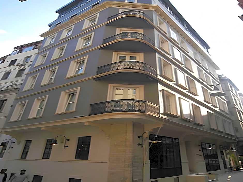 Petros Boutique Hotel