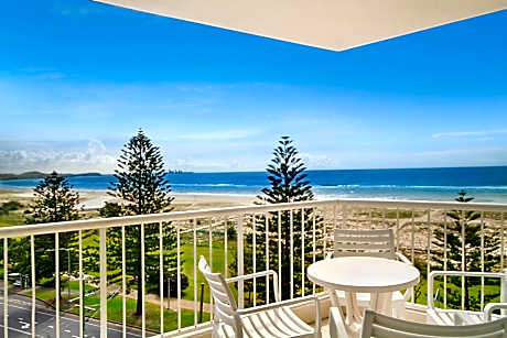 Meridian Tower Kirra Beach