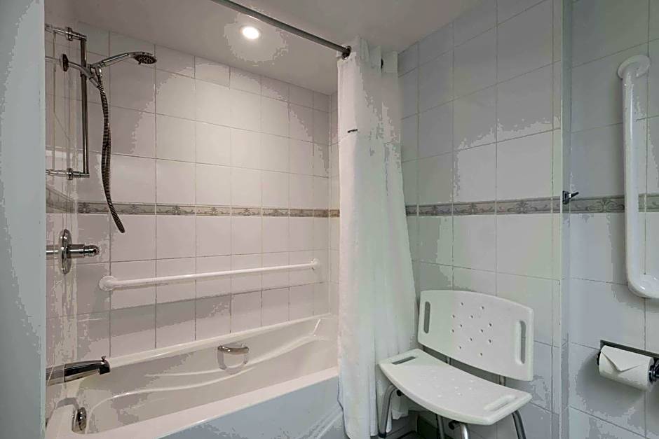 Ramada Plaza by Wyndham Gatineau/Manoir du Casino