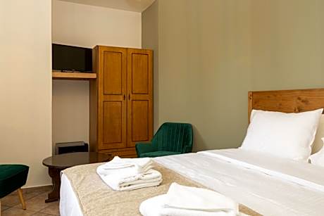 King Room with Mountain View