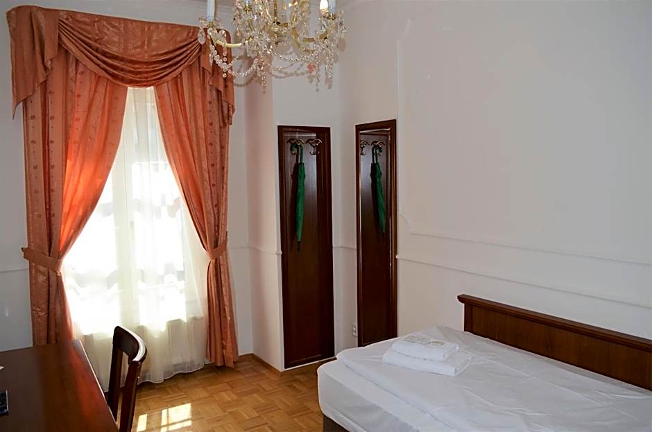 Hotel Renesance Krasna Kralovna