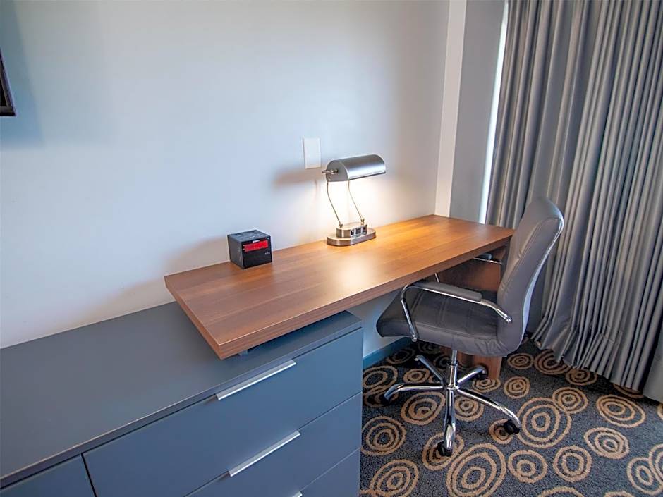 Regency Miami Airport by Sonesta