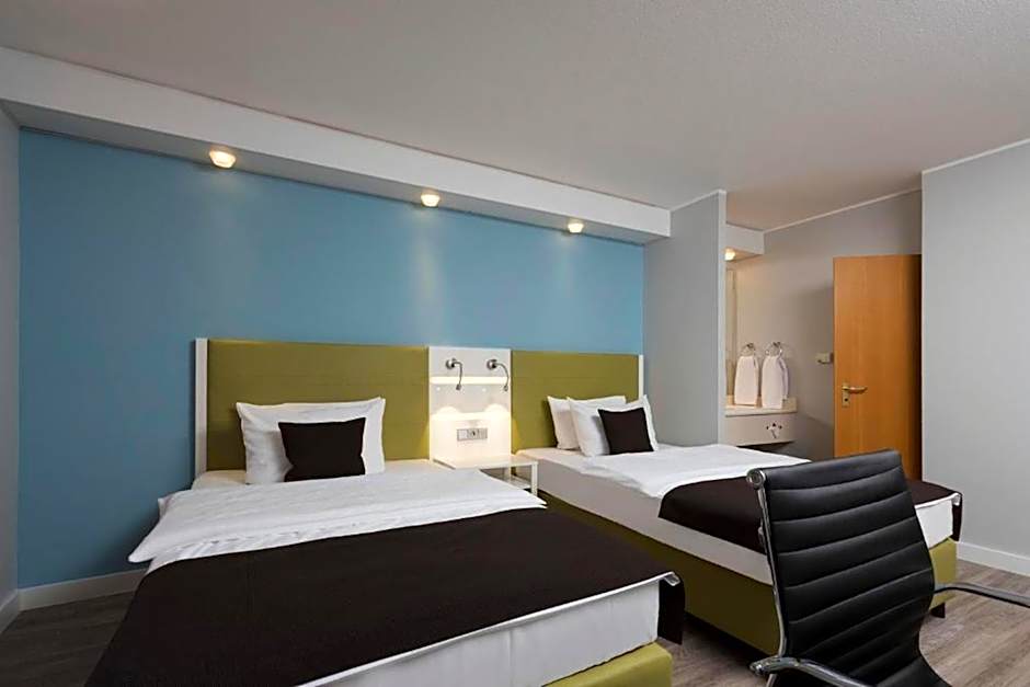 Peine Salzgitter Hotel by Belvilla