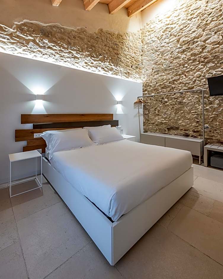 Borgo Baccile by Vini Fantini