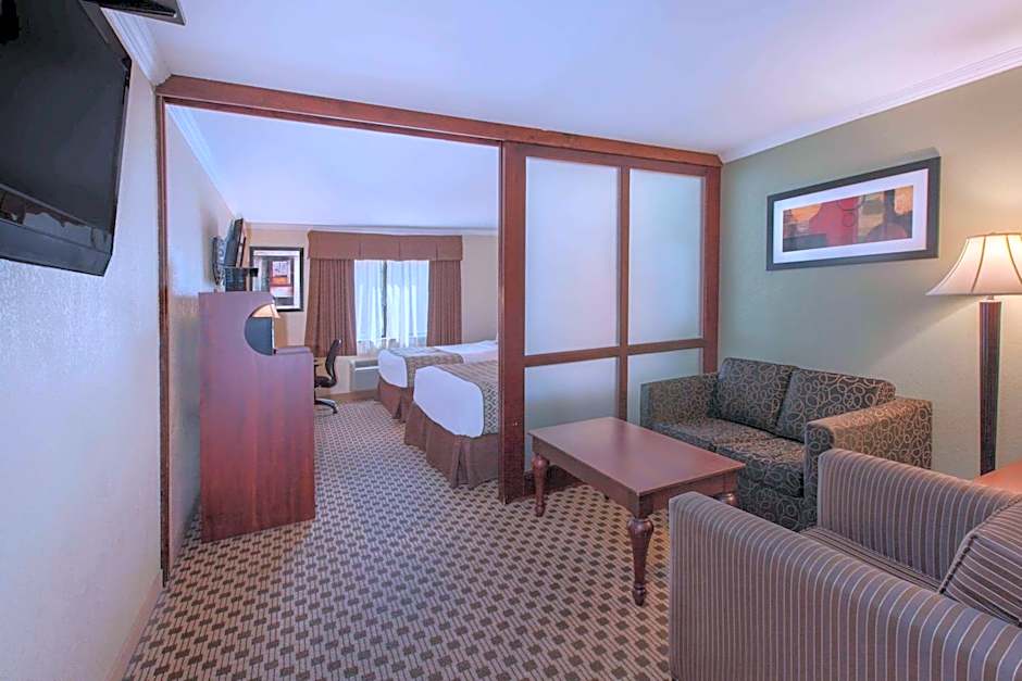 Photo 1 of 4 of 1 Bedroom 2 Double Beds Suite