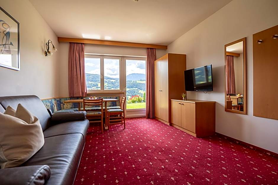 EGGER Apartments & Suites