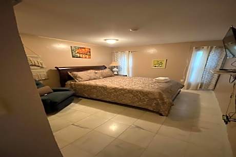 Queen Bed