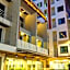 Prajaktra City Hostel