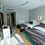 Midis Otel