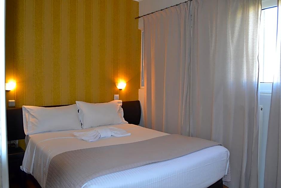 Rivitel Marousi Apartments