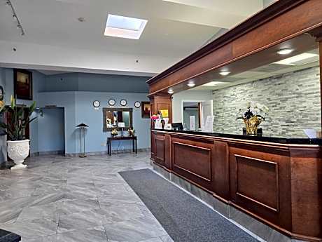 Town Inn