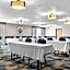 Best Western PLUS Flint Airport Inn & Suites