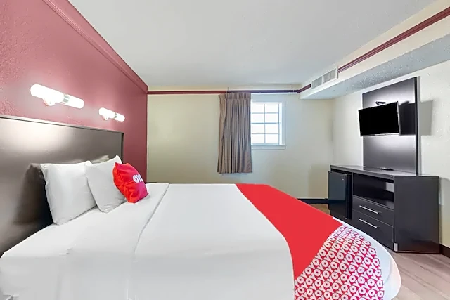 OYO Hotel Tulsa N Sheridan Rd & Airport