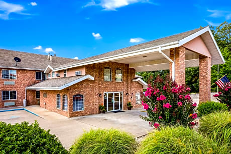 Rodeway Inn Branson, Brick House