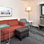 Holiday Inn & Suites Raleigh-Cary (I-40 @Walnut St) By IHG