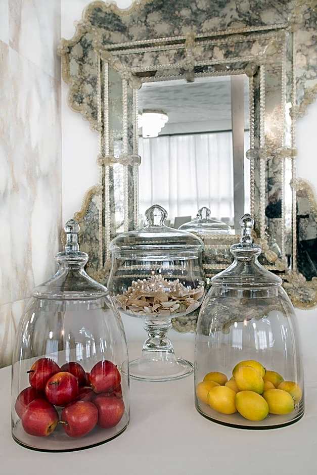 Hotel Imperial Palace