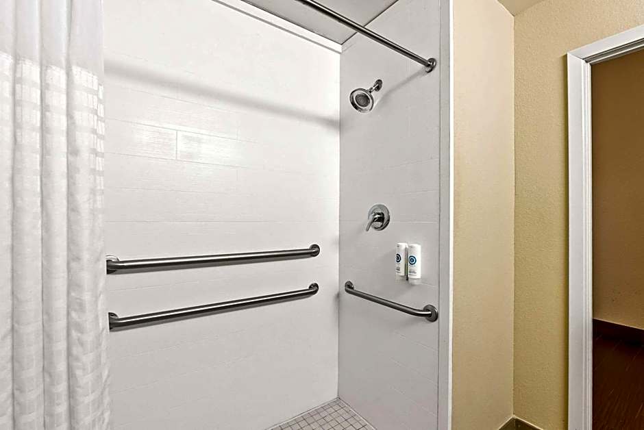 Comfort Inn & Suites Panama City - St Andrew