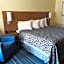 Days Inn by Wyndham Newark Wilmington
