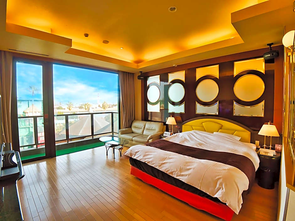 SKY PARADISE スカイパラダイス　ラクエン