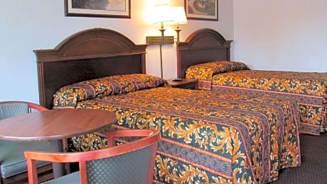 Double Room with Two Double Beds - Smoking