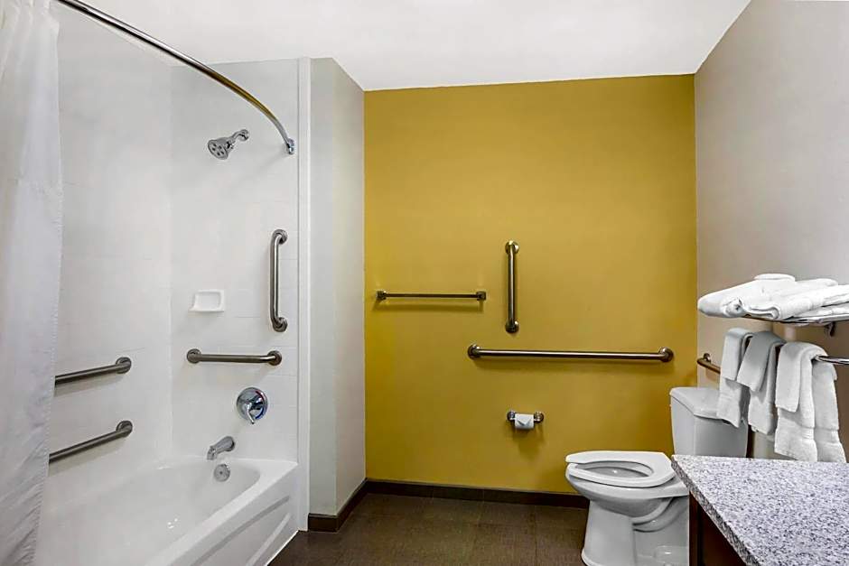 Sleep Inn & Suites Devils Lake