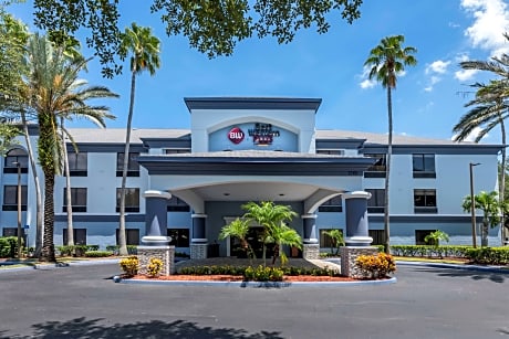 Best Western Plus Orlando East- UCF Area  
