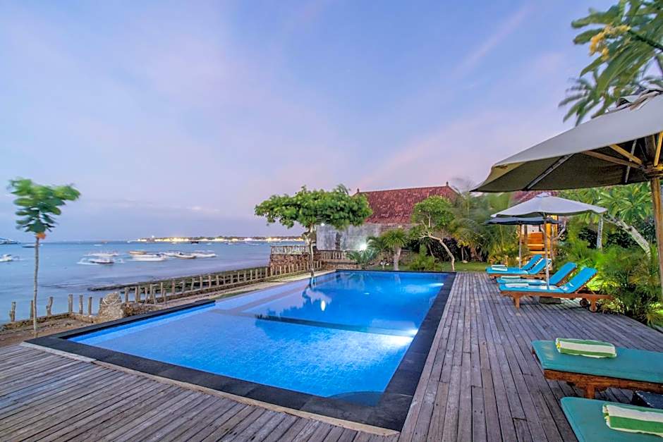 D'Muncuk Huts Lembongan