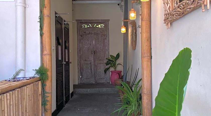Sairee Sairee Guesthouse